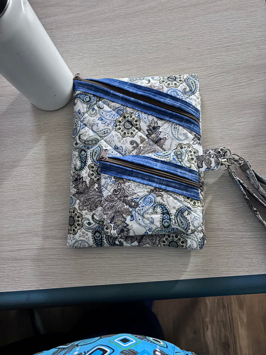 Hemingway Pouch